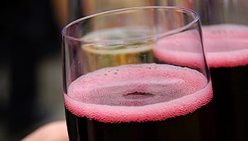 【葡萄酒知識】藏在澳洲的野性氣泡 - Sparkling Shiraz